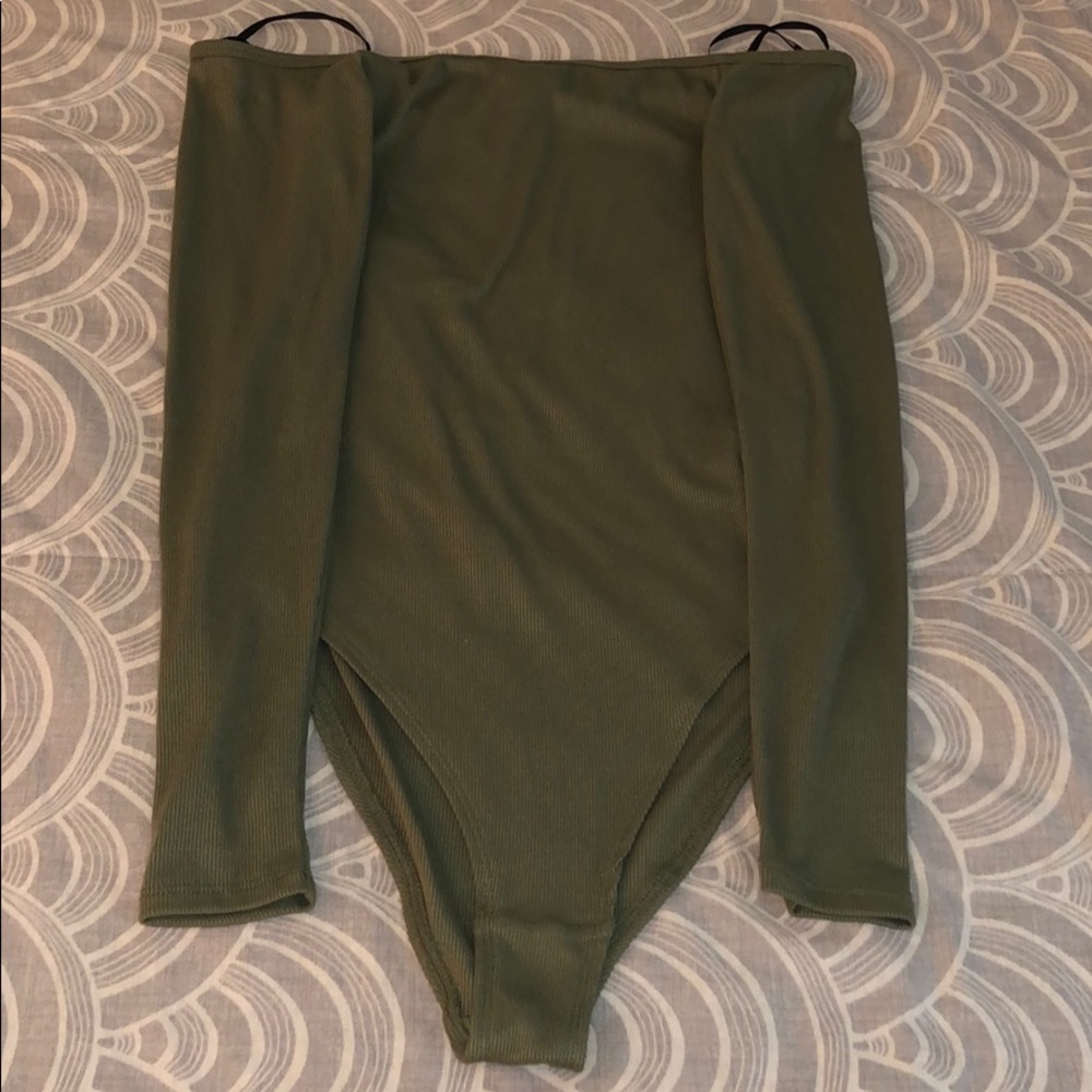 olive green off the shoulders bodysuit